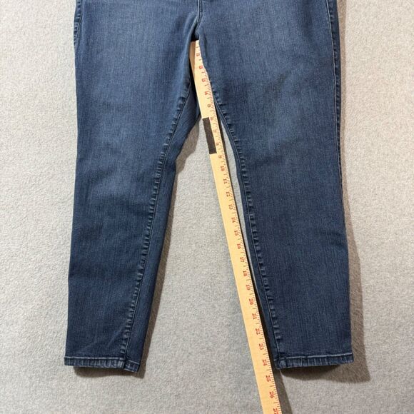 Torrid Jeans Womens 20 Blue Premium Stretch Bombshell Skinny Solid Comfort - Picture 3 of 10